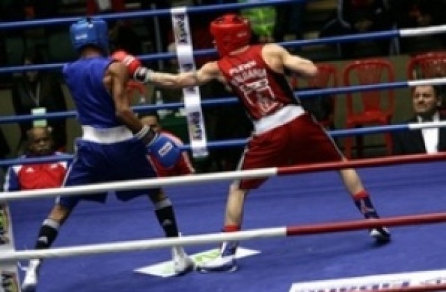 Ангел Йорданов от боксов клуб „Русе” донесе сребърен медал от европейското за ученици