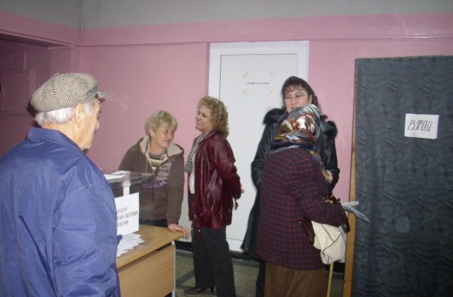 Над 50% избирателна активност в Пиргово