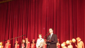 Др Иванов откри Националния фестивал на любителски театри за деца