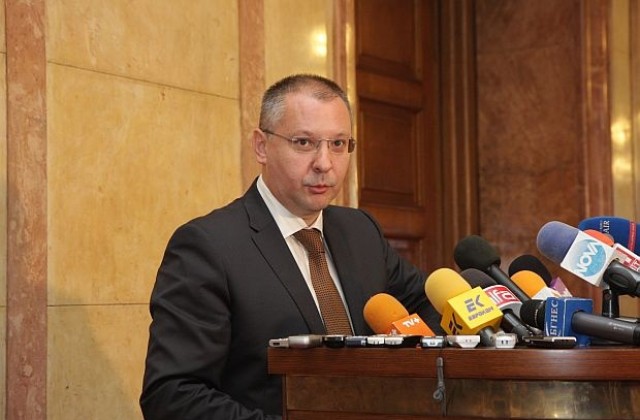 Станишев: Хората, които не могат да дишат ГЕРБ, не са готови да гласуват за нас