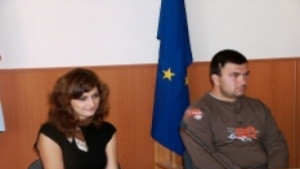 Областна управа назначи двама младши експерти по програмата Старт в