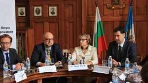 Членовете на Еврокомисията по култура пристигнали в Пловдив на туризъм