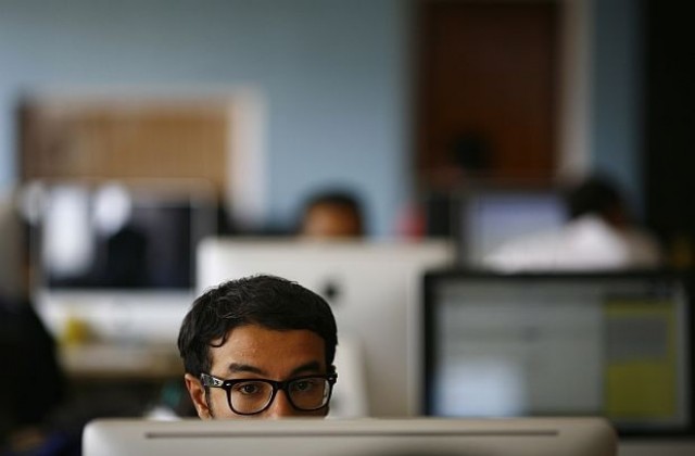 Пазарът на PC-та със спад за пръв път от 2001 г.