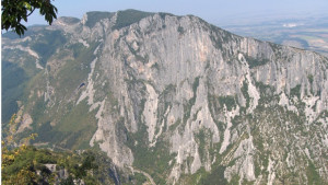 Нова пътека със спортни съоръжения във Врачанския балкан