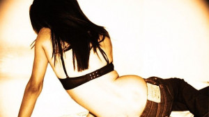 Арестуваха проститутка по време на сеанс