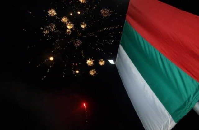 Крупник се прекланя пред героите освободители