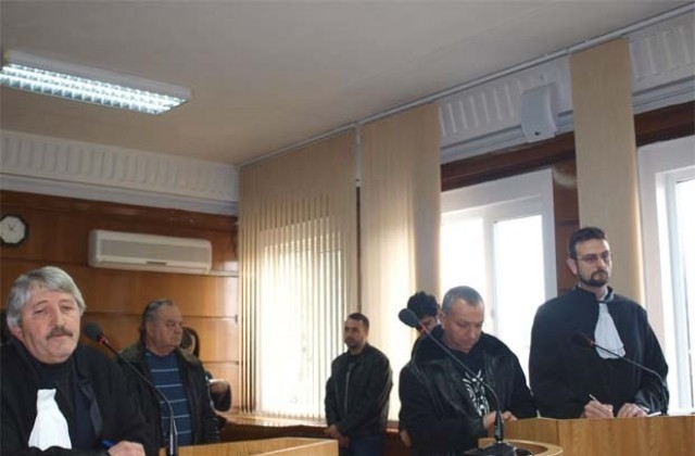 Отложиха за ноември делото за удавената Ива