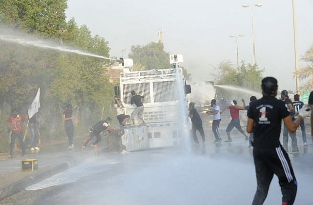 Сблъсъци и арести в Бахрейн