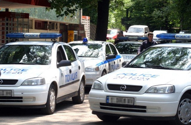 Два въоръжени грабежа на аптеки в столицата