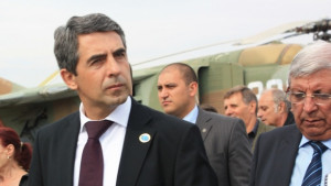 Нито стъпка назад за реформите в армията категоричен е Аню