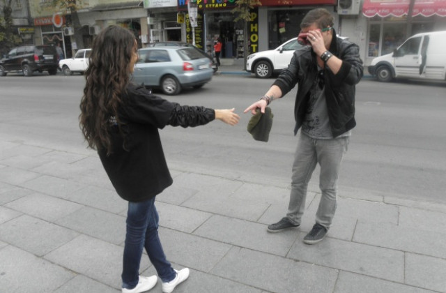 Стотици тестваха алкохолните очила във Велико Търново