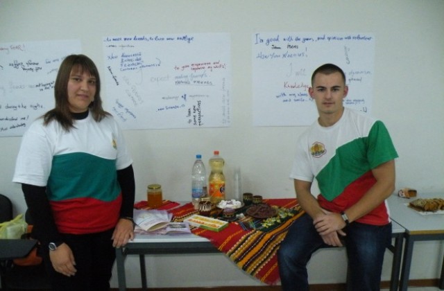 Горнооряховски младежи представиха България в международен тренинг за младежката безработица