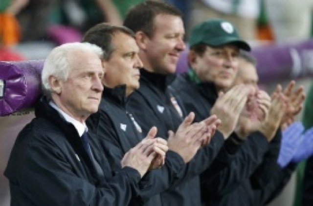 Трапатони отново отрече, че напуска