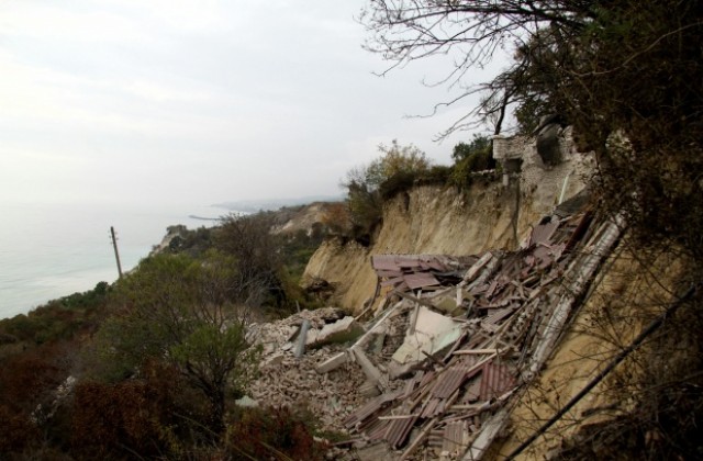 От свлачището до Кранево са засегнати само частни имоти