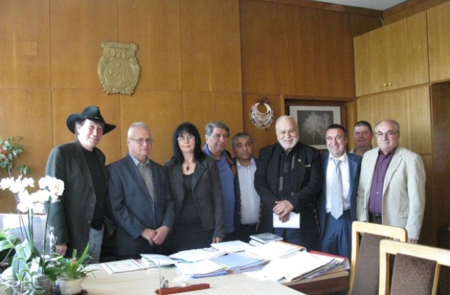 Зам.-кметът Живка Тонева посрещна Бисер Киров