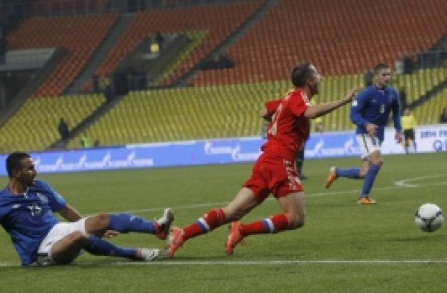 ВИДЕО: С дузпа Русия спечели битката между Фабио Капело и Берти Фогтс