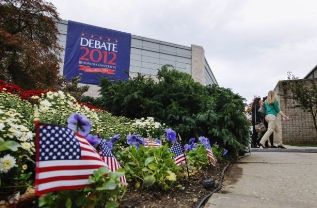 Какво може и какво не може да прави водещата на дебата между Обама и Ромни?