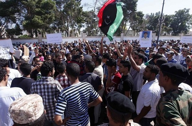 Хюман райтс уоч алармира за множество екзекуции в Либия след залавянето на Кадафи