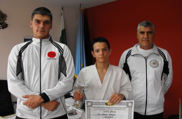 Иван Станоев от Микрево стана световен вицешампион по Шотокан Карате До
