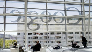 Google нарушава правилата на ЕС за личните данни твърдят експерти