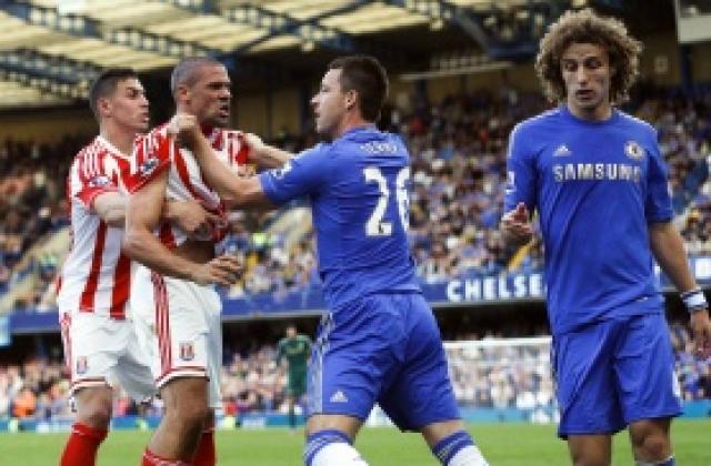 Челси без Джон Тери в двата мача срещу Юнайтед