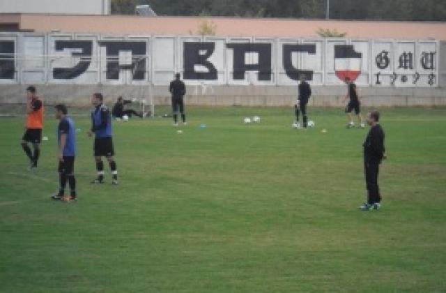 Стефан Генов: Падна ни се тежък жребий