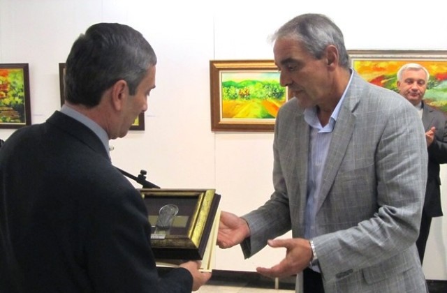 Хирург стана лекар на годината в Ловеч