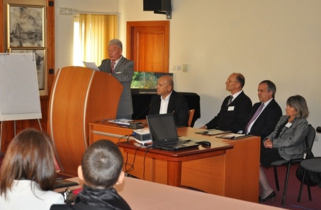 Международна научна конференция по кинезиология се проведе във ВТУ