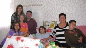 100 лева и торта от кмета за рожден ден на