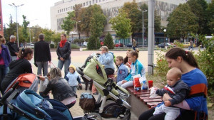 Двайсетина майки протестираха в Димитровград