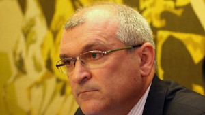 Посягат и към лихвите по старите депозити