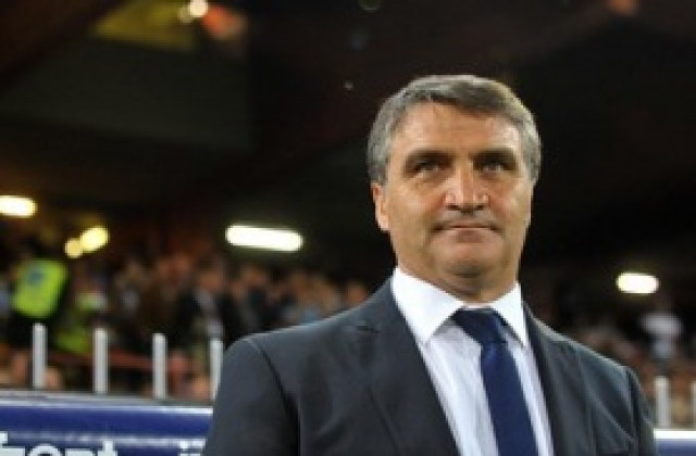 Дженоа уволни Луиджи Де Канио