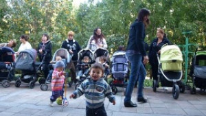 КТ Подкрепа настоява за увеличение на майчинските и детските надбавки