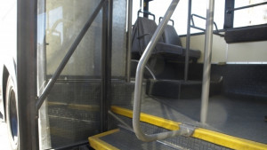 Агресивен шофьор кара градски автобуси нямат право да го уволнят