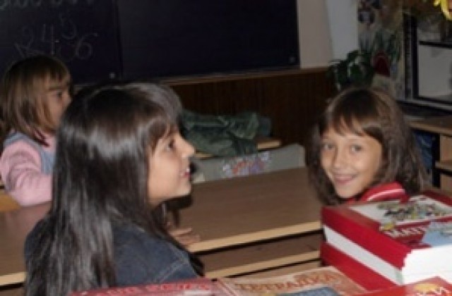 Девет семейства ще връщат помощи за първокласници