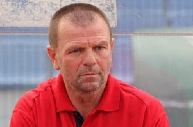 Стойчо: Откакто съм в ЦСКА се води война срещу нас, не очаквам да картотекират Платини