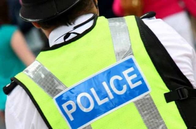 Британци събирали пари за атентати, лъгали, че са за благотворителност