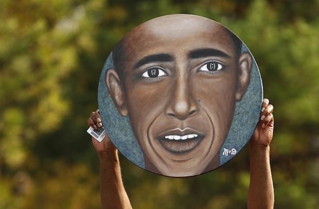 Продажбите на маски за Хелоуин вещаят победа за Обама на изборите