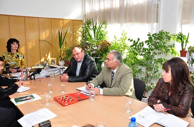 Пак ще подпомагат излизащите от затвора