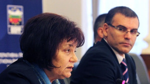 Ще дадат коледни добавки на пенсионерите при излишък в бюджета