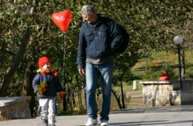 Одобриха първите две приемни семейства в Елена