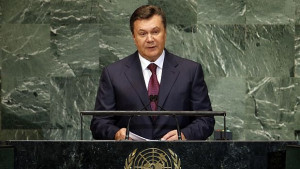 Фамилията Янукович могъщ клан който властва в Украйна