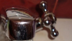 Водата в Дружба 1 замърсена да не се пие