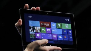 Майкрософт представя Уиндоус 8 и таблета Сърфис