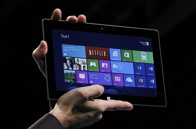 Майкрософт представя Уиндоус 8 и таблета Сърфис