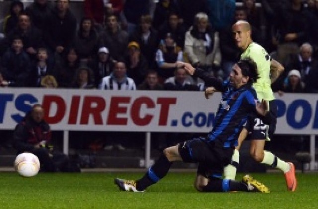 ВИДЕО: Нюкасъл се справи трудно с Брюж