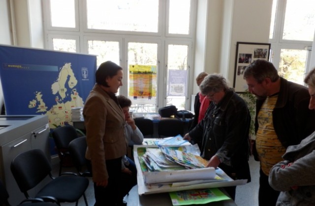 Труден избор на рисунки в конкурса на Европа Директно