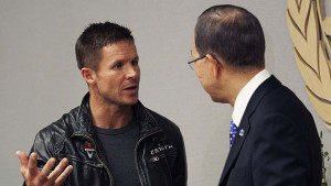 Мисиите до Марс са пилеене на пари твърди Феликс Баумгартнер