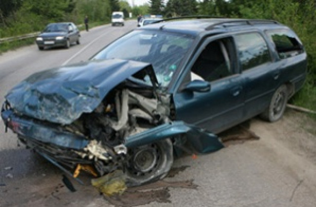 Шестима души са загинали при катастрофи през денонощието