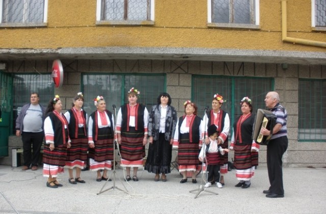 Кметът на Плевен и съветници от ГЕРБ уважиха празника на плевенски села